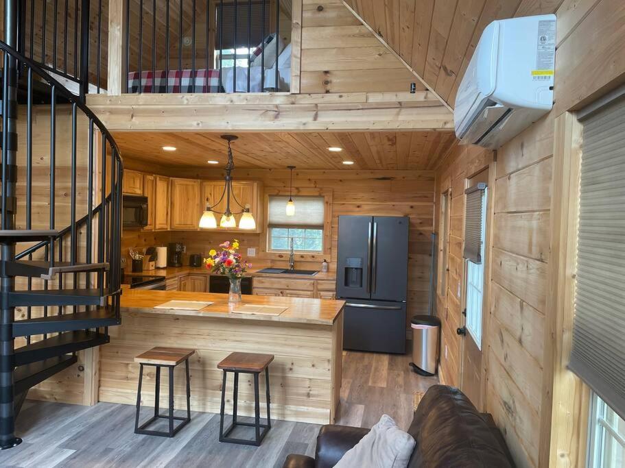 Cozy 1 Bedroom Cabin In The Heart Of Jonesborough 외부 사진